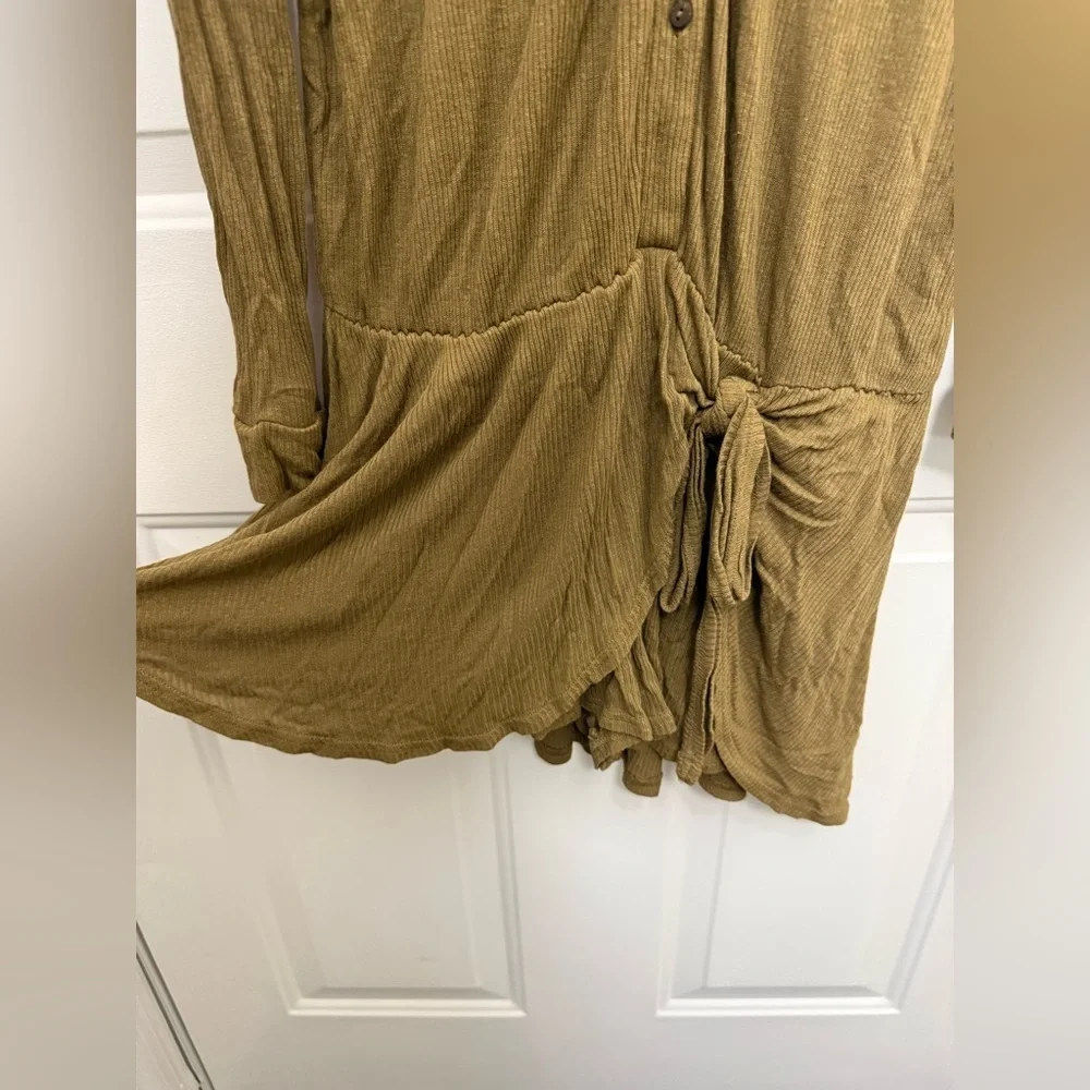 Free People Beach olive green romper S linen lightweight vacation beach